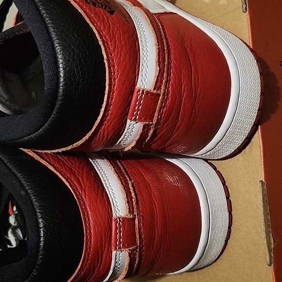 Jordan 1 - Picture 4 of 4